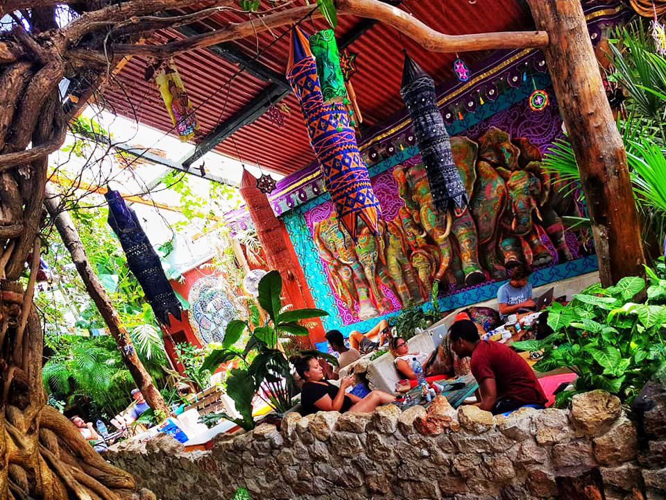Restaurant – Bar